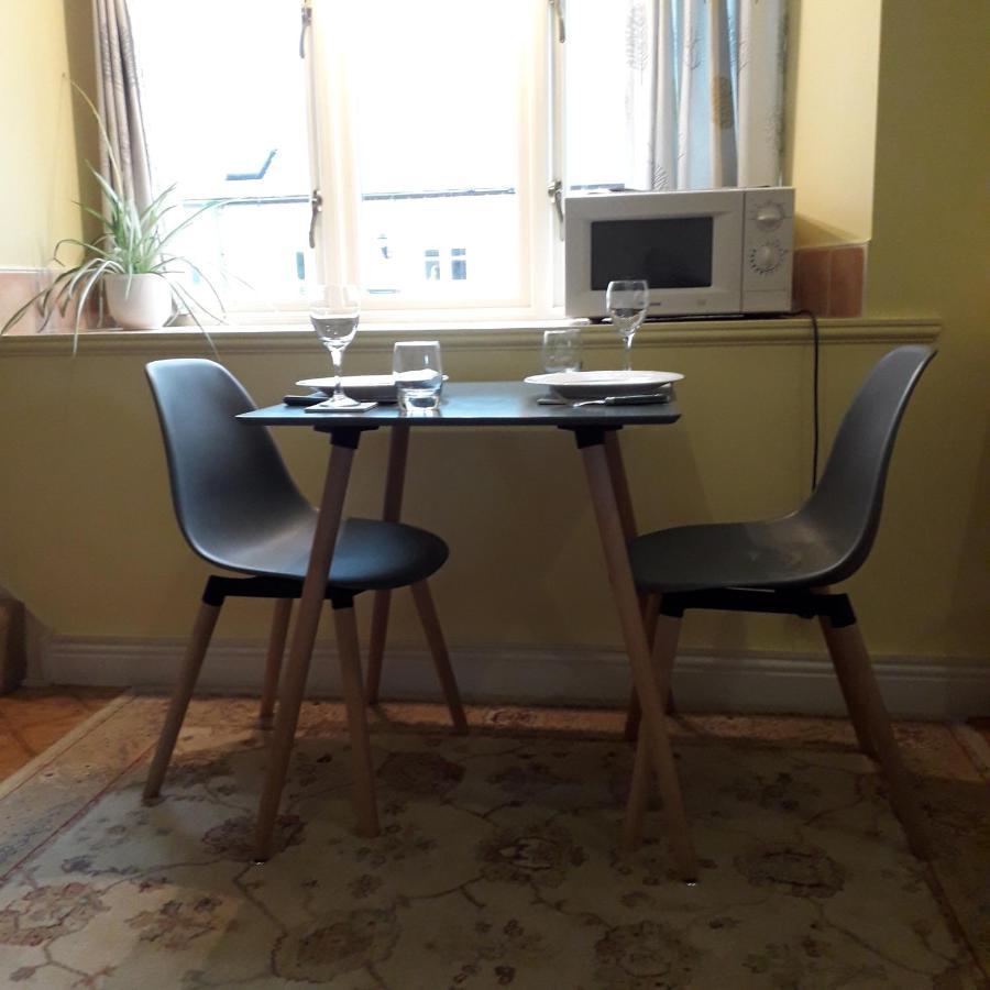 Castle Court Apartment