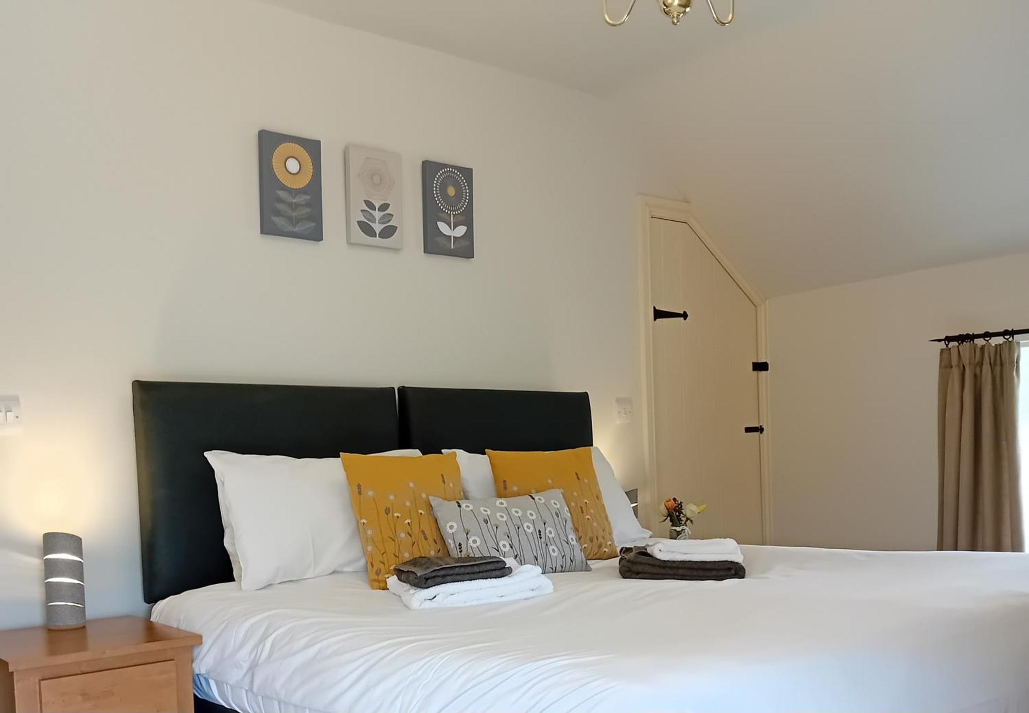 Castle Court Apartment